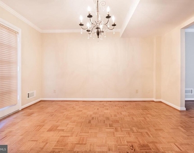 6226 Hardy Drive - Photo Thumbnail 14