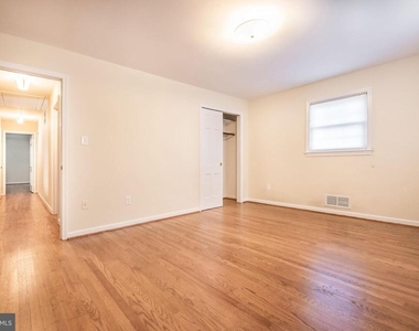 6226 Hardy Drive - Photo Thumbnail 24