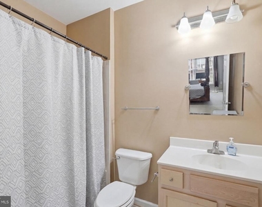 3850 Lightfoot Street - Photo Thumbnail 13