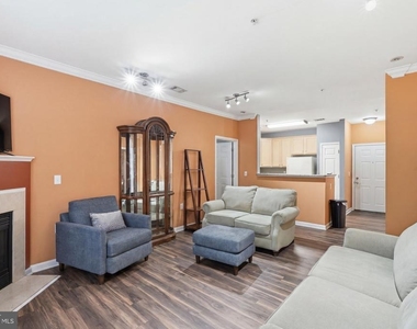 3850 Lightfoot Street - Photo Thumbnail 8