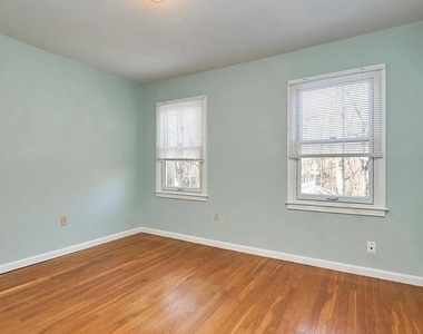 11312 Myrtle Lane - Photo Thumbnail 17