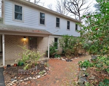 11312 Myrtle Lane - Photo Thumbnail 1