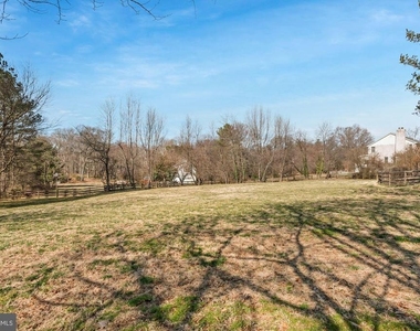 326 Walker Road - Photo Thumbnail 50