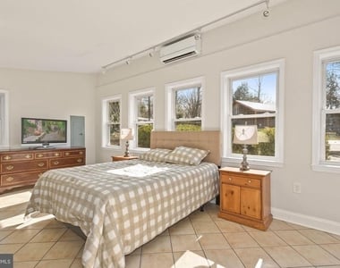 326 Walker Road - Photo Thumbnail 37