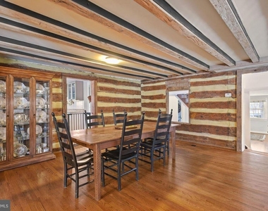 326 Walker Road - Photo Thumbnail 9