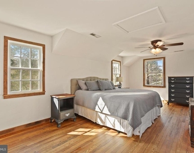 326 Walker Road - Photo Thumbnail 31