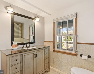 326 Walker Road - Photo Thumbnail 17