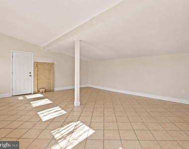 326 Walker Road - Photo Thumbnail 47
