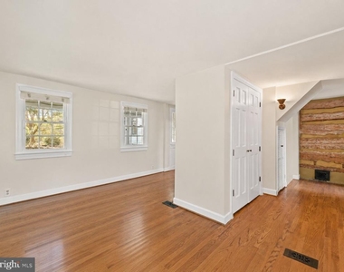 326 Walker Road - Photo Thumbnail 33