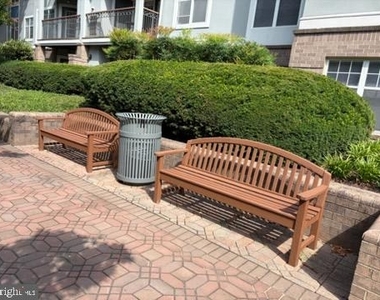 5563 Seminary Road - Photo Thumbnail 13
