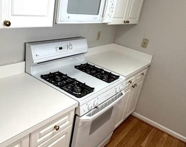 5563 Seminary Road - Photo Thumbnail 7