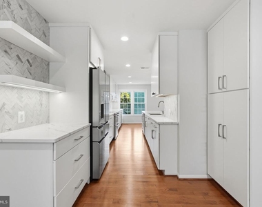 10429 Red Granite Terrace - Photo Thumbnail 11