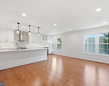 10429 Red Granite Terrace - Photo Thumbnail 5