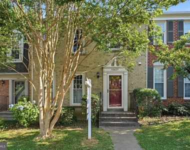 10429 Red Granite Terrace - Photo Thumbnail 2