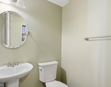 10429 Red Granite Terrace - Photo Thumbnail 33