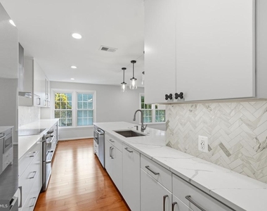 10429 Red Granite Terrace - Photo Thumbnail 10