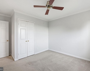 10429 Red Granite Terrace - Photo Thumbnail 22