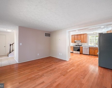 1103 Burwick Drive - Photo Thumbnail 36