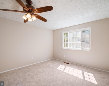 1103 Burwick Drive - Photo Thumbnail 30