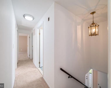 1103 Burwick Drive - Photo Thumbnail 15
