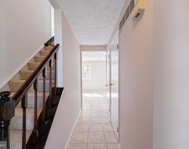 1103 Burwick Drive - Photo Thumbnail 38