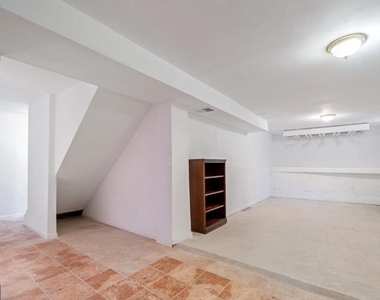 1103 Burwick Drive - Photo Thumbnail 42