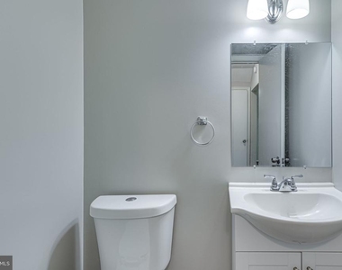3374 Breckenridge Court - Photo Thumbnail 13
