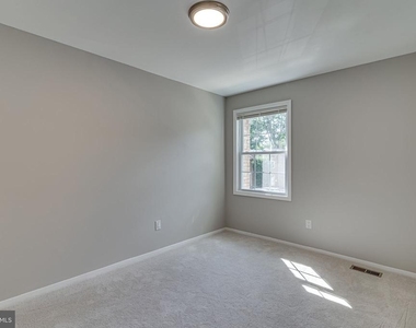 3374 Breckenridge Court - Photo Thumbnail 15