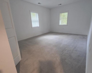 6486 Corbin Lane - Photo Thumbnail 9
