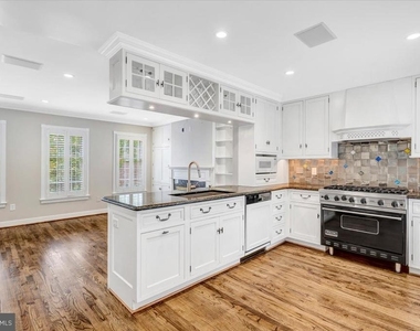 303 S Union Street - Photo Thumbnail 19