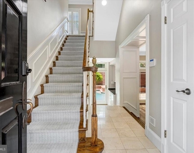 303 S Union Street - Photo Thumbnail 5
