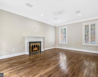 303 S Union Street - Photo Thumbnail 10