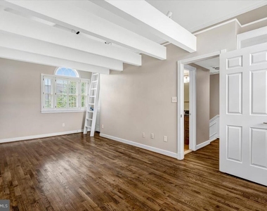 303 S Union Street - Photo Thumbnail 44