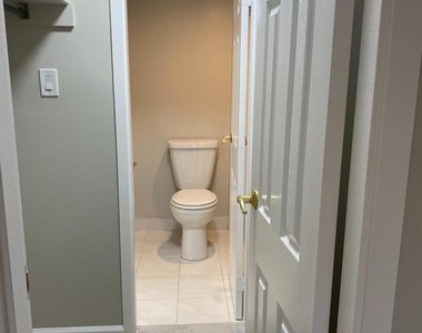 301 N Beauregard Street - Photo Thumbnail 28