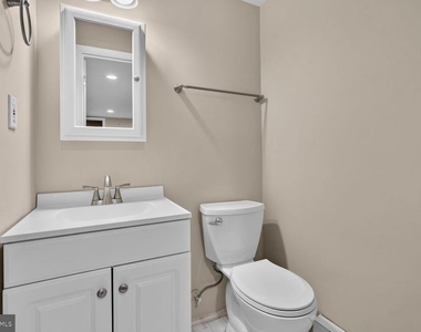 3919 N Chesterbrook Road - Photo Thumbnail 19