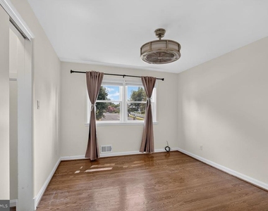 3919 N Chesterbrook Road - Photo Thumbnail 13
