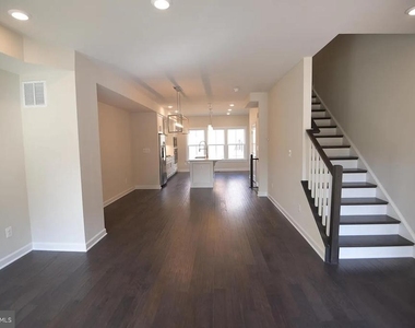 5701 11th Street N - Photo Thumbnail 8