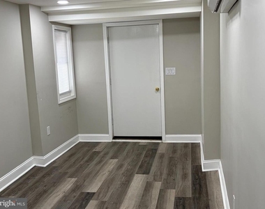 141 S 57th Street - Photo Thumbnail 4