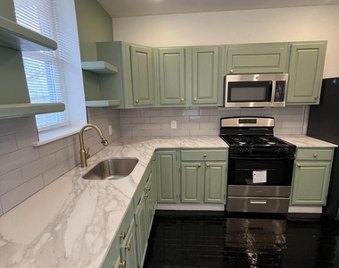 5852 Osage Avenue - Photo Thumbnail 5