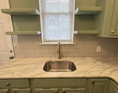 5852 Osage Avenue - Photo Thumbnail 2