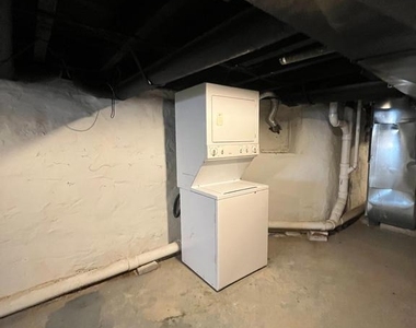 5852 Osage Avenue - Photo Thumbnail 26