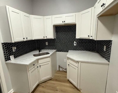 850 N 22nd Street - Photo Thumbnail 1