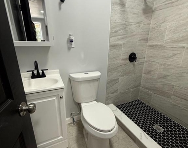 850 N 22nd Street - Photo Thumbnail 7