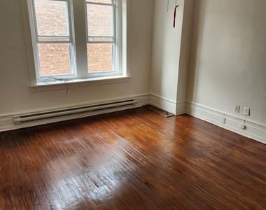 5029 Penn Street - Photo Thumbnail 3