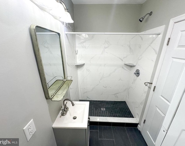 2406 E Allegheny Avenue - Photo Thumbnail 6