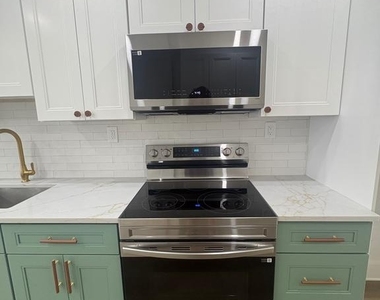 2619 Titan Street - Photo Thumbnail 9