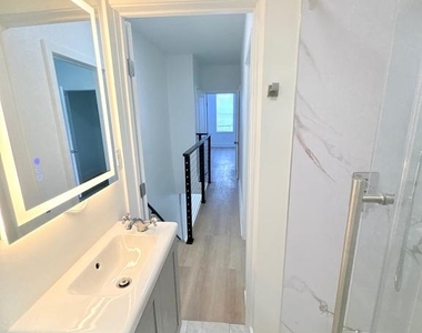 2619 Titan Street - Photo Thumbnail 17
