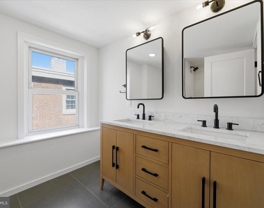 627 N 16th Street - Photo Thumbnail 6