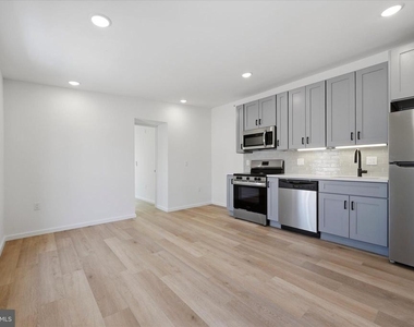 627 N 16th Street - Photo Thumbnail 1