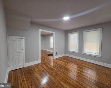 5109 Knox Street - Photo Thumbnail 7